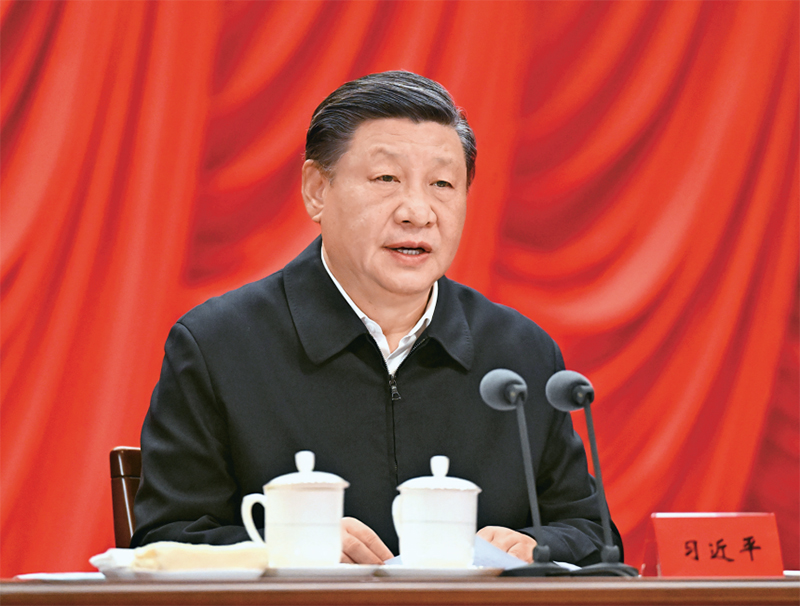 2023年2月7日，新進(jìn)中央委員會的委員、候補委員和省部級主要領(lǐng)導(dǎo)干部學(xué)習(xí)貫徹習(xí)近平新時代中國特色社會主義思想和黨的二十大精神研討班在中央黨校（國家行政學(xué)院）開班。中共中央總書記、國家主席、中央軍委主席習(xí)近平在開班式上發(fā)表重要講話。 新華社記者 李學(xué)仁/攝